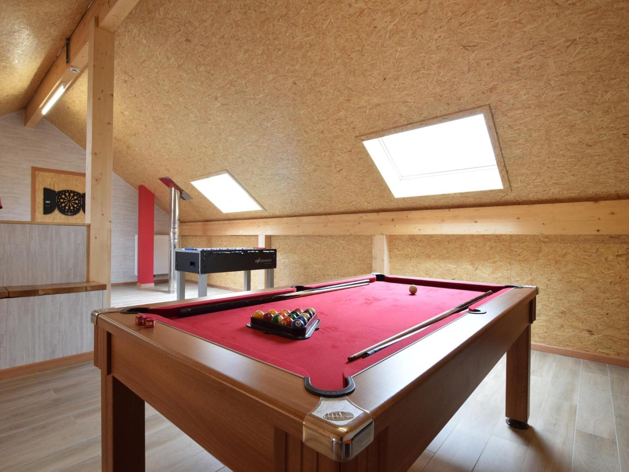 Chic Holiday Home In Noville With Sauna المظهر الخارجي الصورة