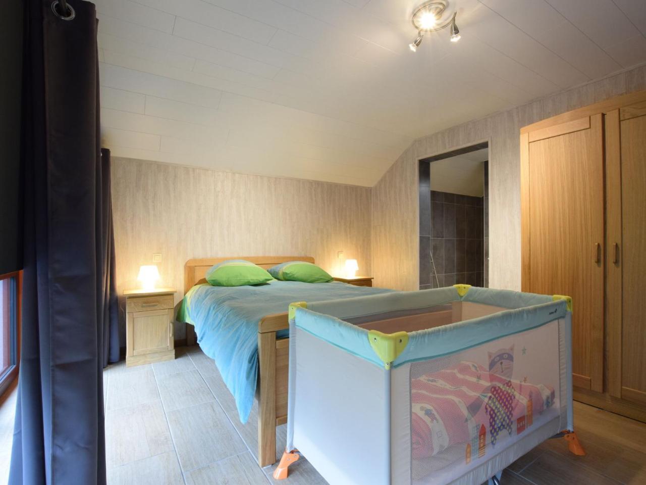 Chic Holiday Home In Noville With Sauna المظهر الخارجي الصورة